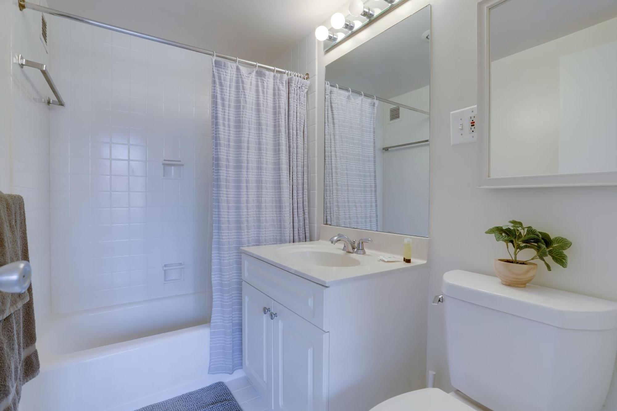 Beautiful 2Br Apartment At Crystal City With Gym Arlington Ngoại thất bức ảnh