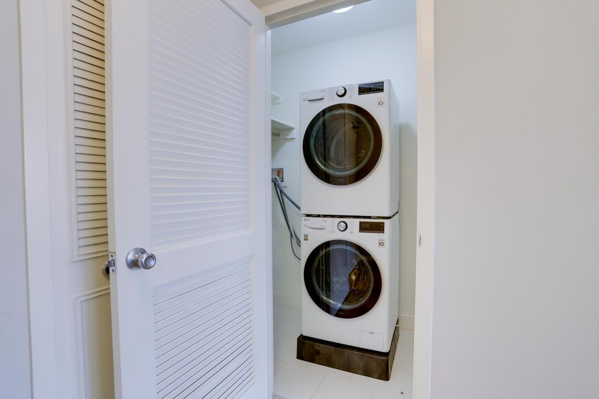 Beautiful 2Br Apartment At Crystal City With Gym Arlington Ngoại thất bức ảnh